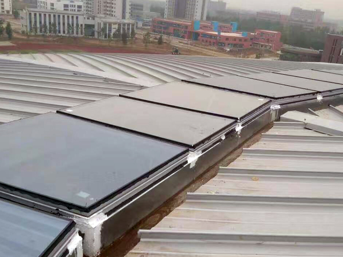 電動排煙天窗